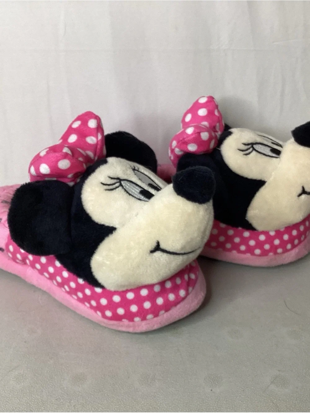 Disney Minnie Mouse Pink & White Polka Dot Plush Slippers